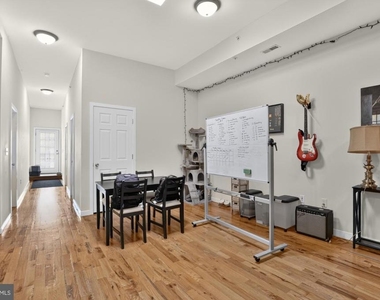 4011 Baring Street - Photo Thumbnail 3