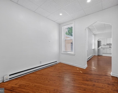 1438 S 13th Street - Photo Thumbnail 12
