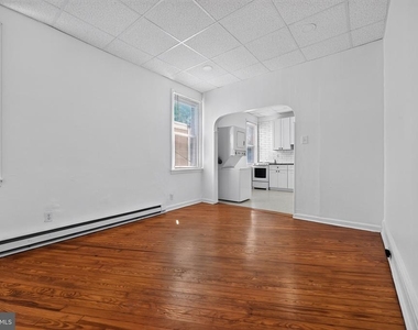 1438 S 13th Street - Photo Thumbnail 8