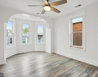 1334 N 29th Street - Photo Thumbnail 8