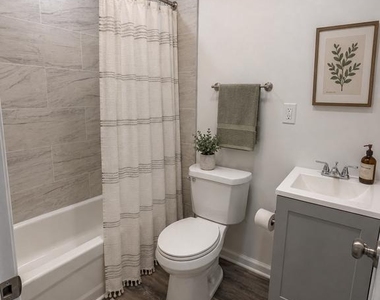 1219 W Butler Street - Photo Thumbnail 4
