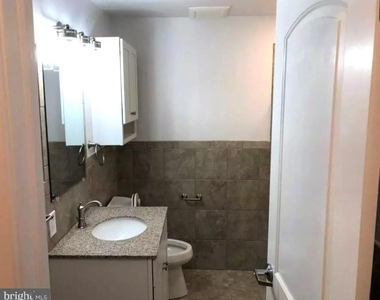 221 W Main Street - Photo Thumbnail 15