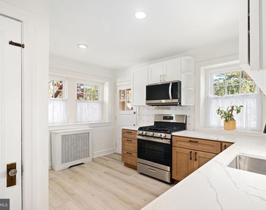 713 Kenmare Road - Photo Thumbnail 6