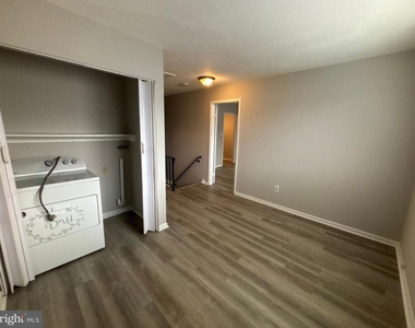 476 Bridge Street - Photo Thumbnail 26