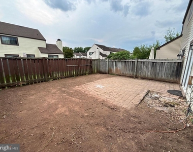 476 Bridge Street - Photo Thumbnail 38