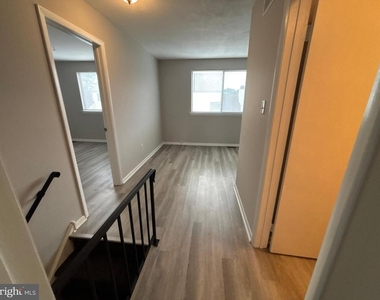 476 Bridge Street - Photo Thumbnail 34