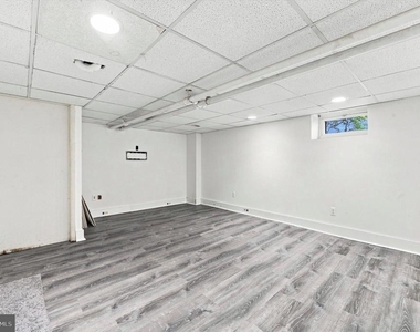 122 Wilson Avenue - Photo Thumbnail 14