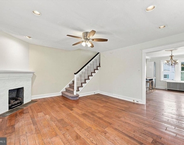 122 Wilson Avenue - Photo Thumbnail 3