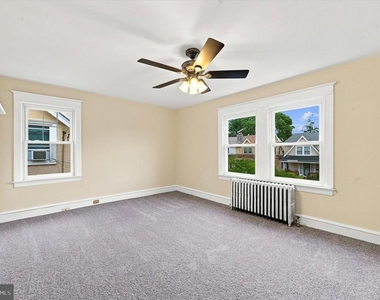 122 Wilson Avenue - Photo Thumbnail 13