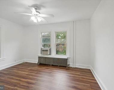 313 Dartmouth Avenue - Photo Thumbnail 2