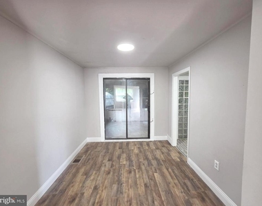 6653 Perry Avenue - Photo Thumbnail 3