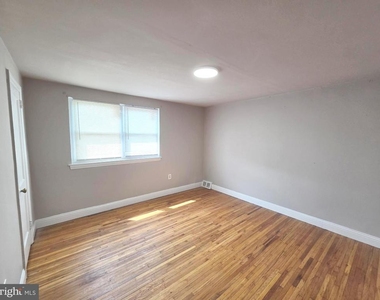 6653 Perry Avenue - Photo Thumbnail 10