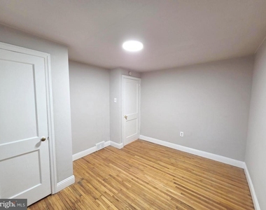 6653 Perry Avenue - Photo Thumbnail 14