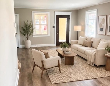 221 Rockingham Road - Photo Thumbnail 18