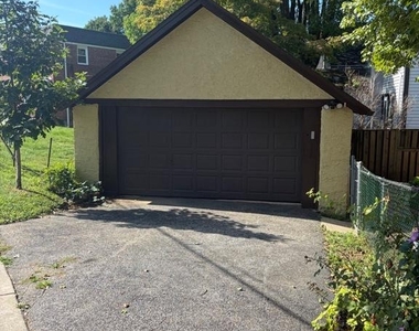221 Rockingham Road - Photo Thumbnail 13