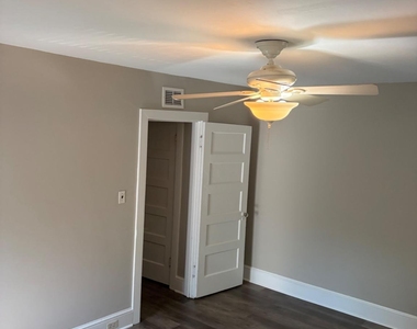 221 Rockingham Road - Photo Thumbnail 7