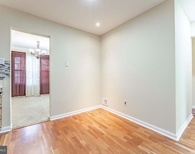 11 Chateau Circle - Photo Thumbnail 10