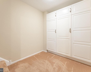 11 Chateau Circle - Photo Thumbnail 38