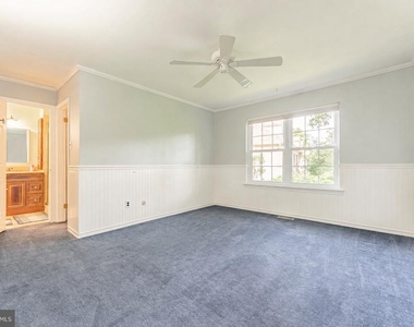 11 Chateau Circle - Photo Thumbnail 20