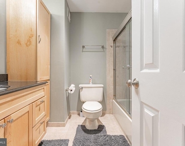 11 Chateau Circle - Photo Thumbnail 31