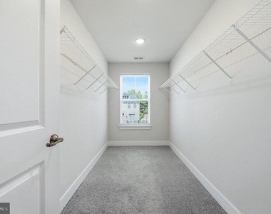 933 Anvil Court - Photo Thumbnail 14