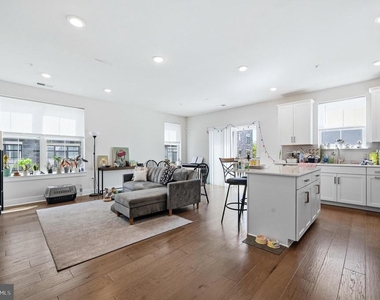 933 Anvil Court - Photo Thumbnail 2