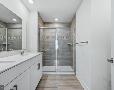 933 Anvil Court - Photo Thumbnail 16