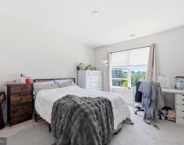 933 Anvil Court - Photo Thumbnail 21
