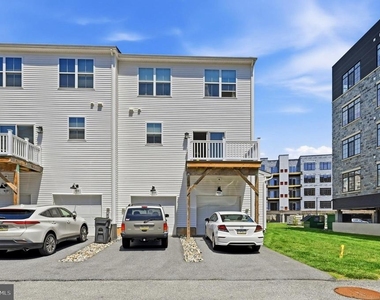 933 Anvil Court - Photo Thumbnail 27