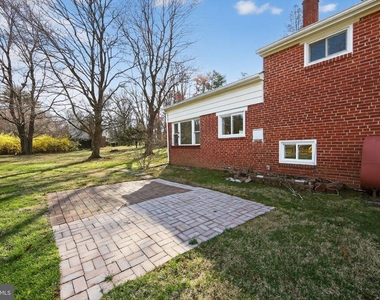 1567 Sugartown Road - Photo Thumbnail 26