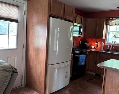 949 Gershal Avenue - Photo Thumbnail 1