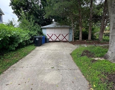 541 W Jersey Avenue - Photo Thumbnail 31