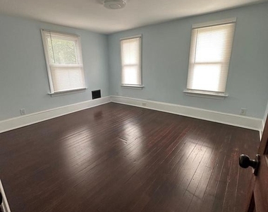 541 W Jersey Avenue - Photo Thumbnail 13