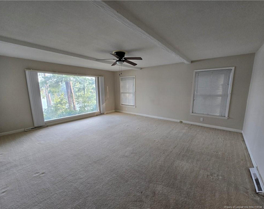 9 Dixie Drive - Photo Thumbnail 18