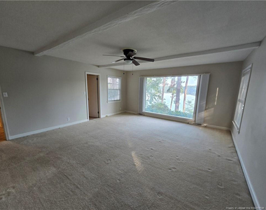 9 Dixie Drive - Photo Thumbnail 16