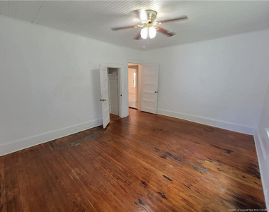 519 Edwards Street - Photo Thumbnail 8