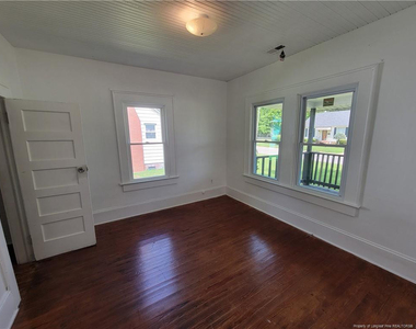 519 Edwards Street - Photo Thumbnail 15