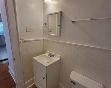 519 Edwards Street - Photo Thumbnail 10
