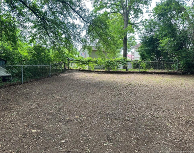 4945 Redwood Drive - Photo Thumbnail 8