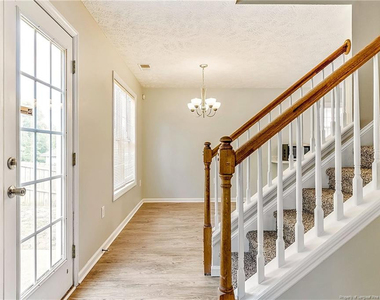 519 Abbottswood Drive - Photo Thumbnail 6