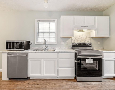 519 Abbottswood Drive - Photo Thumbnail 9