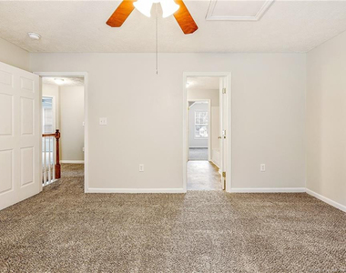 519 Abbottswood Drive - Photo Thumbnail 16
