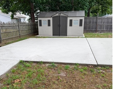 419 S Yam Avenue - Photo Thumbnail 3