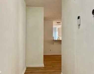 599 Sugaridge Lane - Photo Thumbnail 7