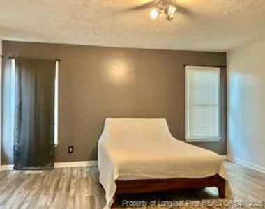 599 Sugaridge Lane - Photo Thumbnail 14