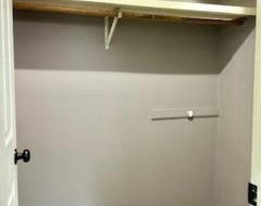 599 Sugaridge Lane - Photo Thumbnail 21