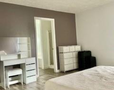 599 Sugaridge Lane - Photo Thumbnail 24
