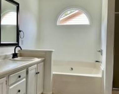 599 Sugaridge Lane - Photo Thumbnail 19