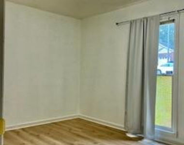 599 Sugaridge Lane - Photo Thumbnail 28