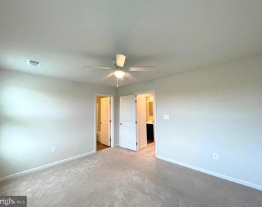 46350 Sandbar Lane - Photo Thumbnail 16